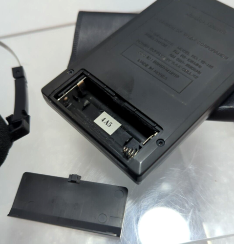 Realistic Mini AM/FM Stereo Mate 12-114 tragbares Taschenradio mit Kopfhörern - funktioniert - Bild 4 von 5