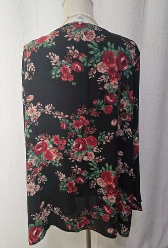 The Pioneer Woman Sz. XXL Sheer Asymmetrical Coverup Floral Rose Embroidery Euc - Picture 10 of 10
