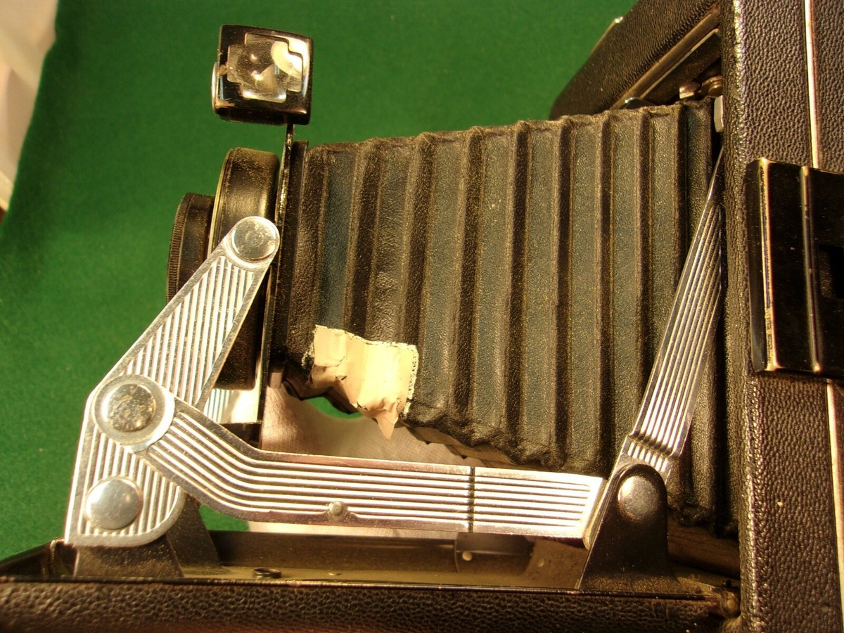 アンティーク雑貨 Cameraman Vintage Kodak Jiffy Six-20 Series II Folding Camera w