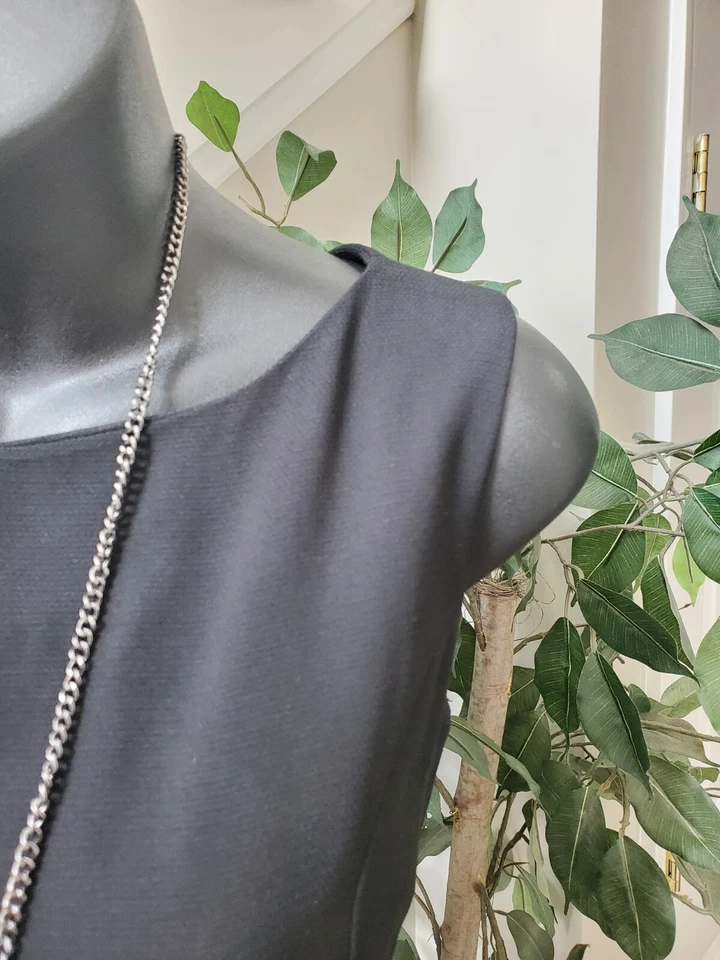 Vestido para mujer Jade negro 100 % poliéster cuello redondo sin mangas hasta la rodilla talla 6 Foto 4 de 4