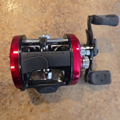 Abu Garcia Ambassadeur SX 6600 Round Baitcast Reel New - Bild 3 von 7