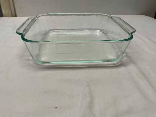 Pyrex 8-inch X 8-inch X 2-inch 222 Baking Dish- 2 Quart