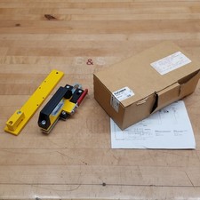 Euchner 057735 Riegel NZ-C Bolt For Safety Switches NZ.VZ And NZ.VZ.VS - NEW