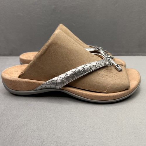 Vionic Bella Womens Size 6.5 WIDE Sandals Silver Lizard Toe Post Flip Flops