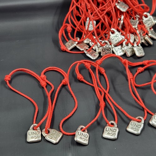 LOT of 10 (ten pcs) Uno De Fifty 50 Bracelet Red Cord silver Padlock Cincuenta - Picture 2 of 3