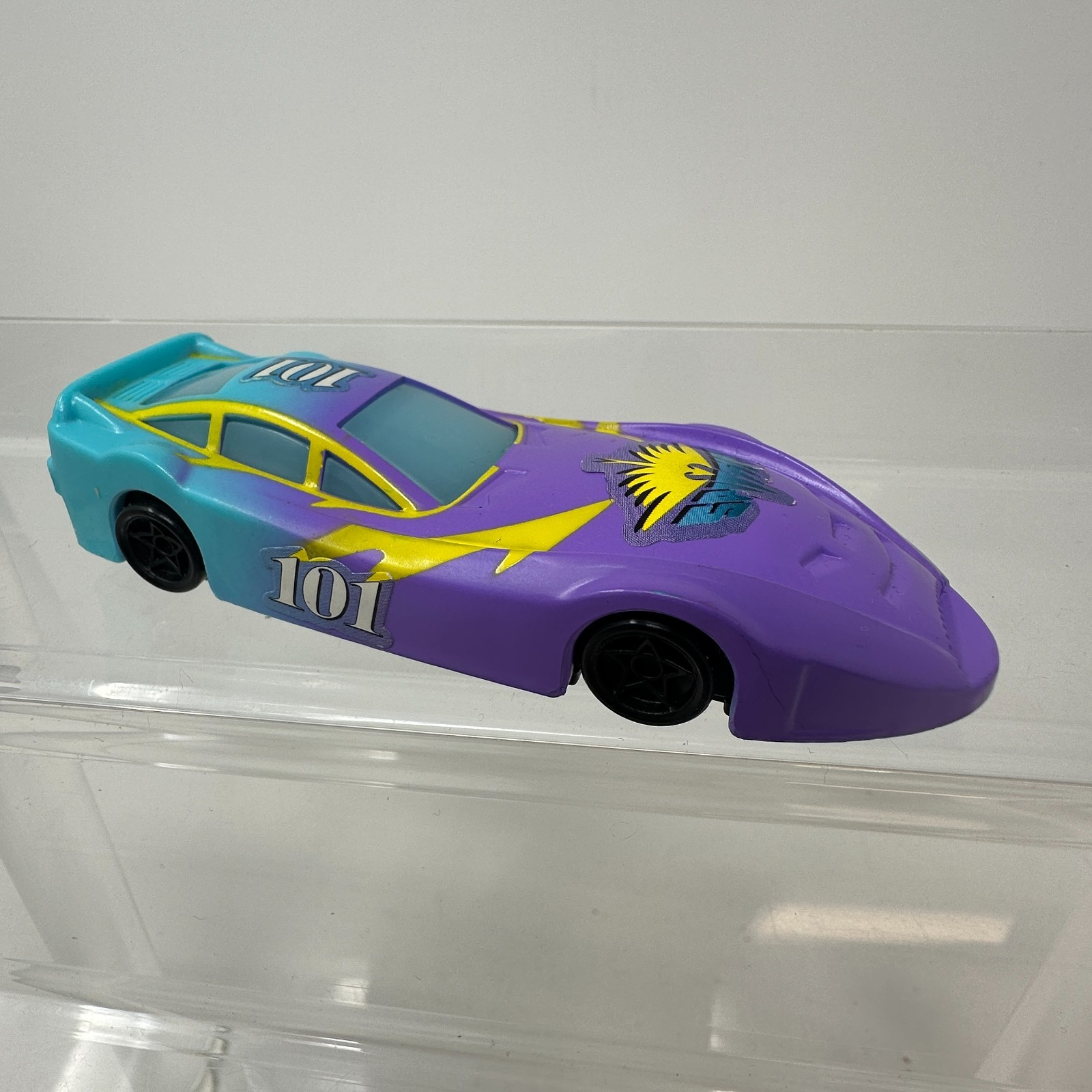 Picture 1 of 6