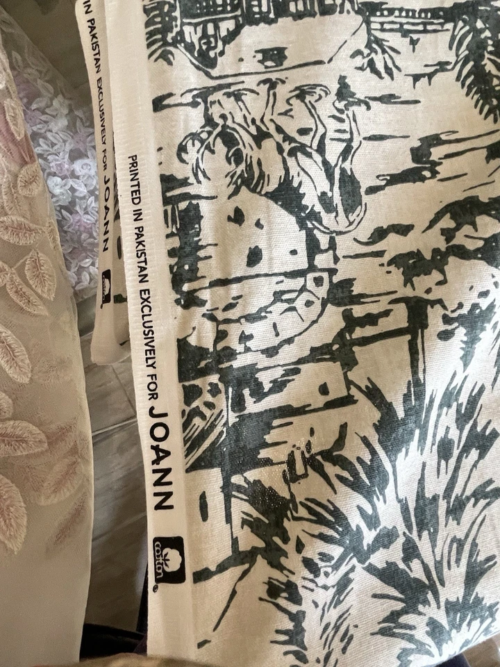 Tela de lona de algodón Firelight - “Snowy Scene Green” - 100 % algodón - 45” W - 6,5 yardas Foto 4 de 4