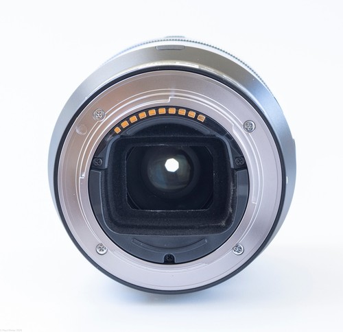 Sony FE 50mm F2.8 Macro Lens - Picture 8 of 10