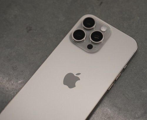 Apple iPhone 16 Pro Max - 512 GB - Natural Titanium (Ohne Simlock) - Bild 14 von 17