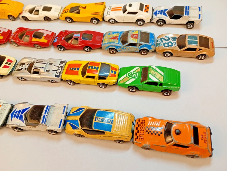 Matchbox Super GT Lote de 18 Modelos Hechos en Inglaterra/China Foto 3 de 4