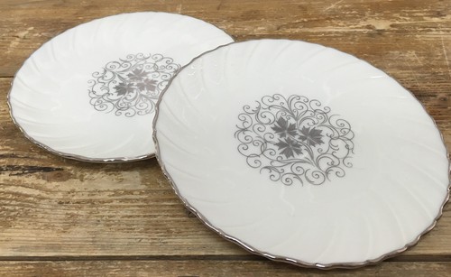 Lenox Valera 2 Salad Plates Dessert E537 Cream Platinum Trim Scroll Medallion