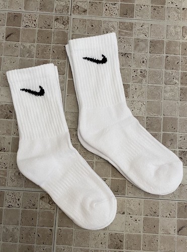 Nike Everyday Cushioned Cotton Crew Socks Kids Childs Junior Gift Present Small - Picture 3 of 6