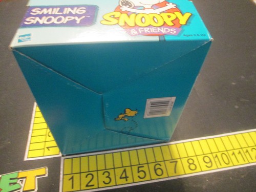 Snoopy & Friends - Smiling Snoopy Doll Hasbro #61529 - Picture 6 of 7