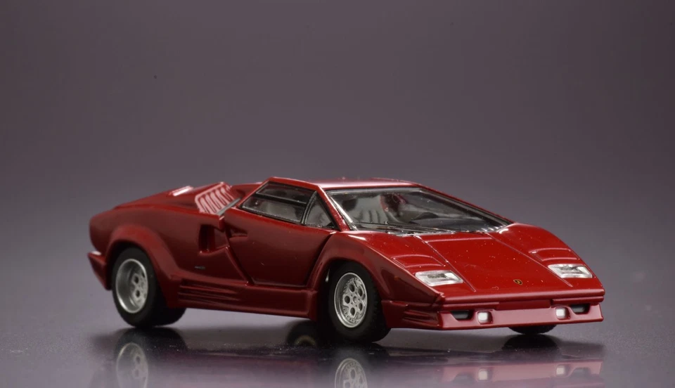 Lamborghini Countach, escala 1:64 de Tomytec (Tomica Limited Vintage) Foto 3 de 4