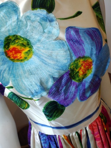 RARE 1960's BURKE AMEY, New York Fabulous Floral Print Gown Size Small - Picture 6 of 22