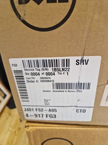 New, sealed DELL Poweredge R620 2x SAS 145 GB + 4 x 300 GB. Opened for photos. - Picture 14 of 15