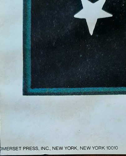 Vogue Vanity Frau auf dem Mond Vintage/Braut zu Fuß im Blumengarten. - Bild 2 von 5