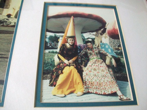 REGALA AI BAMBINI IL VILLAGGIO DEL MONDO FOTO COLLAGE VINTAGE ANNI 80-90 GKTW AIUTA A ISPIRARE I BAMBINI - Foto 5 di 9