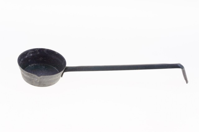 Vintage Steel Ladle for pouring Lead 10" For Use with Molds Pouring Spout Good Vintage Steel Ladle for pouring Lead 10" For Use with Molds Pouring Spout Good