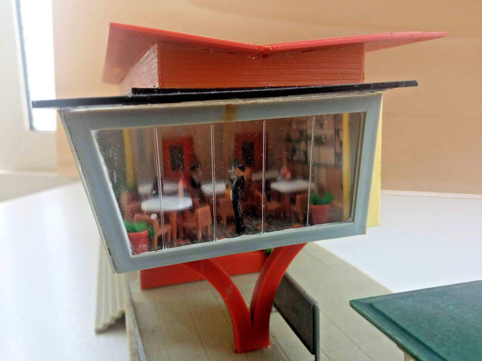 Foto 4 di 5