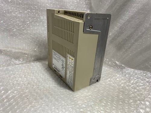 YASKAWA SERVOPACK SGDS-04A71A - Imagen 4 de 8