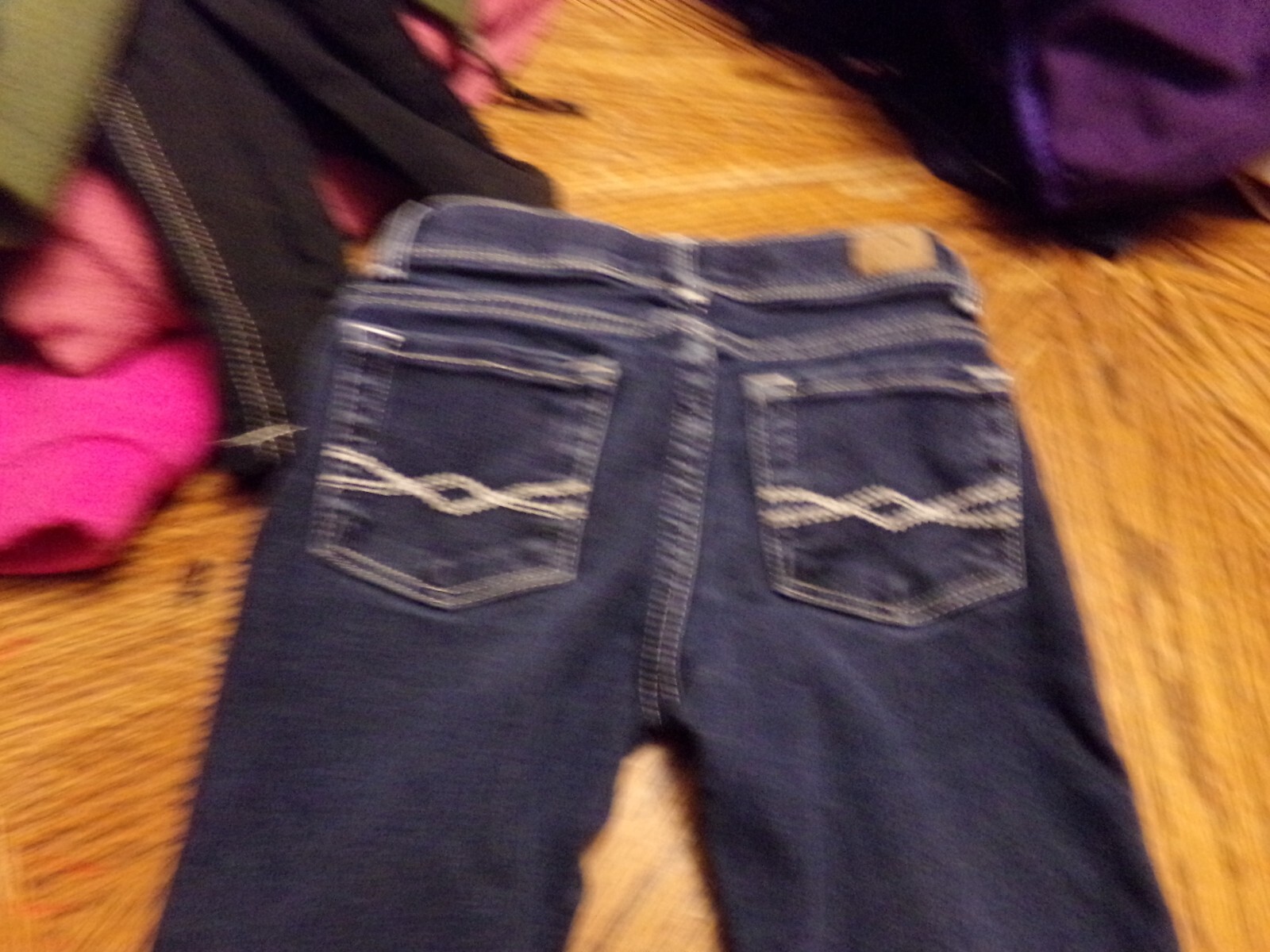 Picture 1 of 3