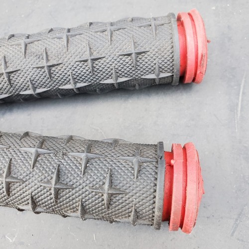 Mittelschule Schwinn MTB Griffe schwarz & rot Retro BMX Mountain 90er 00er - Bild 5 von 10