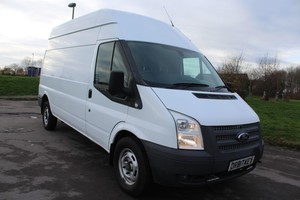 Ford-Transit-2-2TDCi-RWD-350-LWB-High-Roof-Diesel-Van-Low-Mileage-62-reg