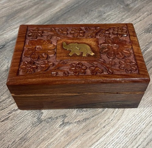 INDIAN SHEESHAM WOOD HANDMADE BOX SUITABLE FOR JEWELRY , COINS , HERBS SZ 6x4 - Picture 1 of 8