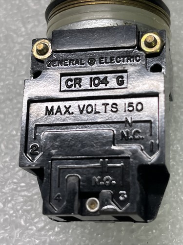 (UP TO 10) BRAND NEW GE/General Electric CR104A015 Push/Pull Switch 150V 1NO 1NC - Picture 3 of 7