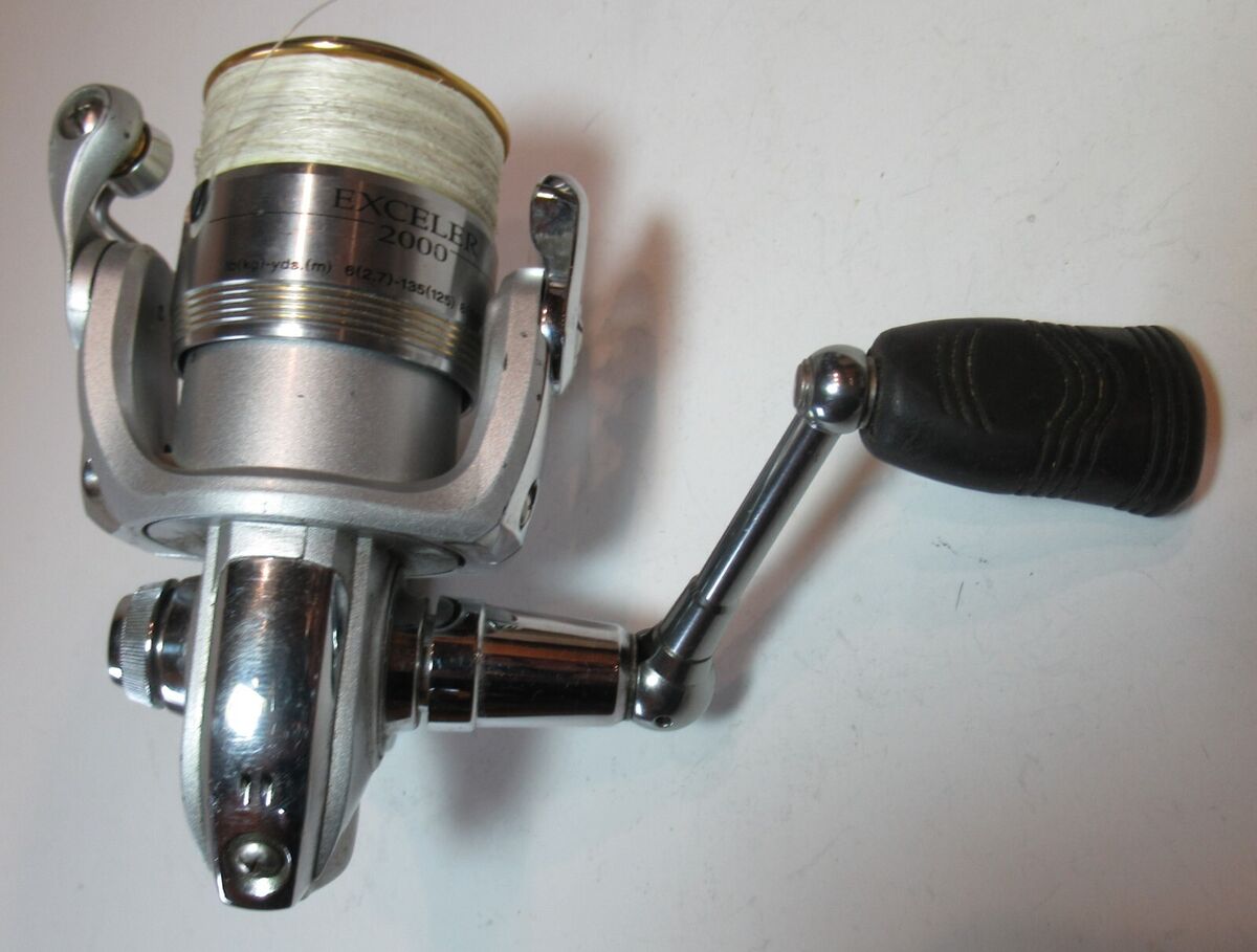 Daiwa EXCELER 2000 D Spinning Reel 6 Ball Bearings-Filled W Daiwa EXCELER 2000 D Spinning Reel 6 Ball Bearings-Filled W