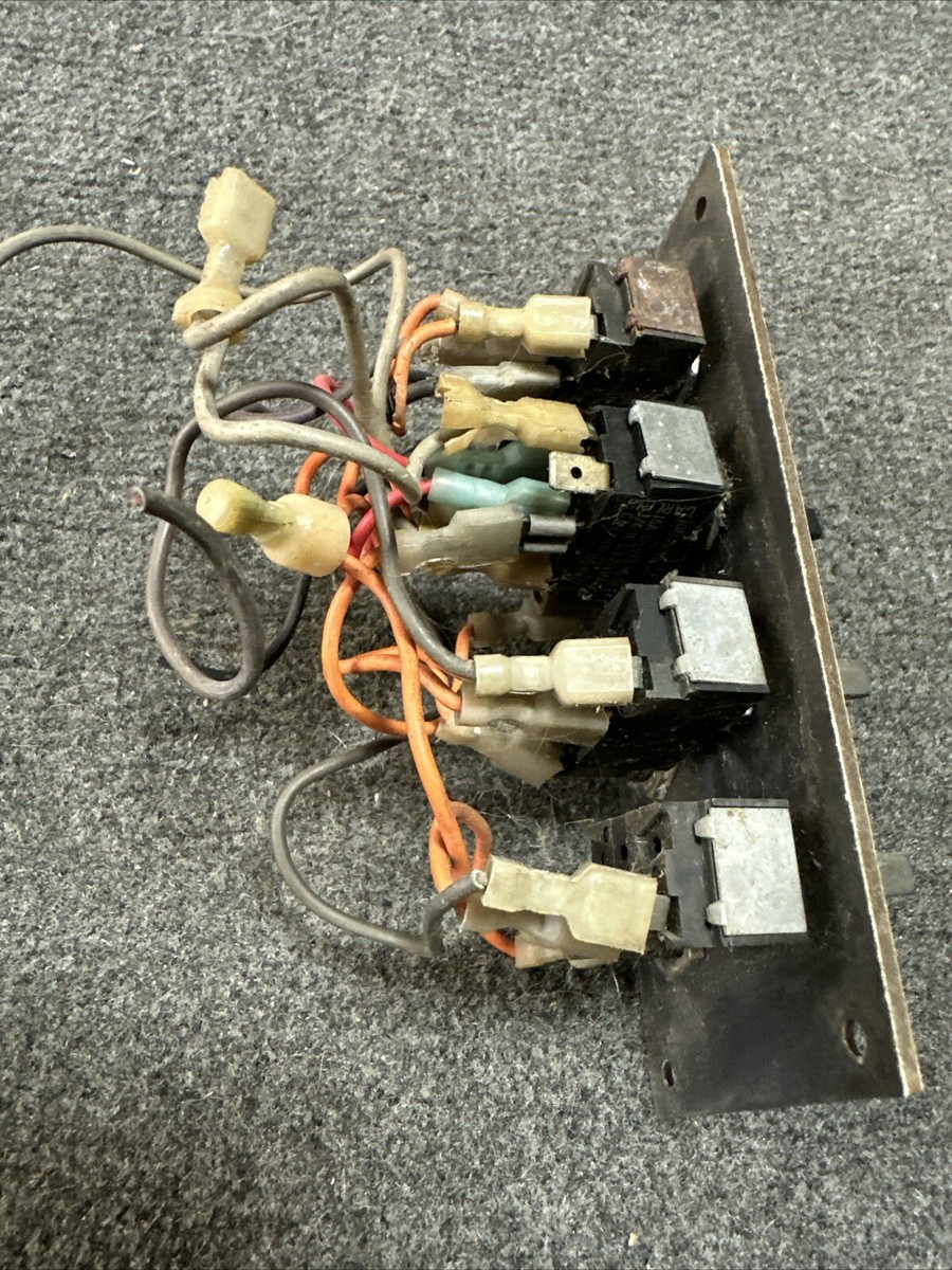 Procraft Astro Bass Boat Dash Main Power Light Bilge Aerator Fuse