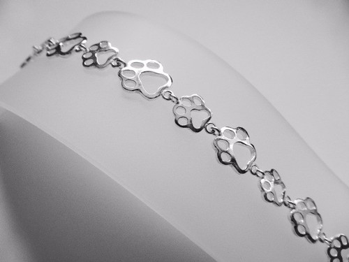 Sterling Silver Paw Print charm bracelet - Picture 2 of 4