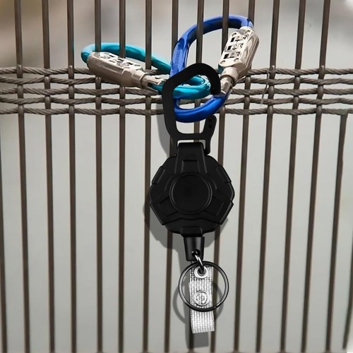 Retractable Keyring Badge Holder with Heavy Duty Carabiner for ID Lanyards - Picture 5 of 5