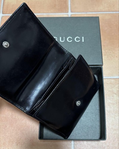 GUCCI Black Leather Bifold Wallet G Logo Vintage 20+ Years Small Accents   - Picture 6 of 14