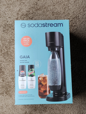 Sodastream Gaia Sparkling Water Maker Soda CO2 Machine Brand New