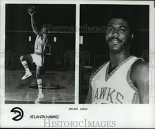 1975 Press Photo Atlanta Hawks' basketball player Dwight Jones - pis16957