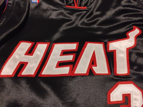 Miami Heat Dwayne Wade Reebok Stitched Jersey Size 52 - Picture 5 of 13