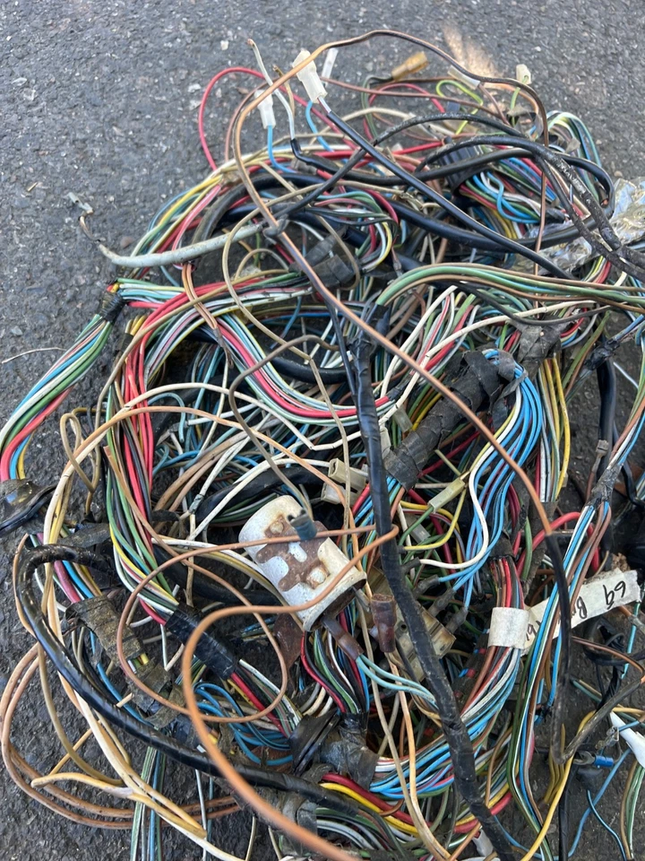 Complete 1969 BMW E10 1600 Body Wiring Harness - Image 4 of 4