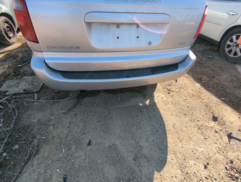 2005-2007 Dodge Caravan Rear Bumper Assembly Oem NBSSN Foto 2 de 3