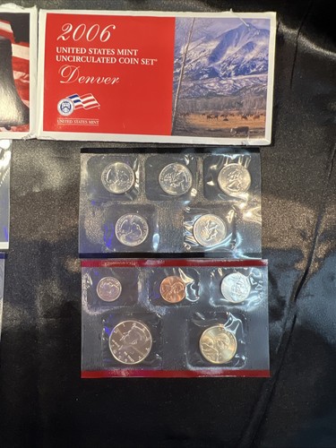 2006 P&D U S Mint Set, 20 Coins,W/State Quarters & Sacagawea Coin Set - Picture 14 of 15