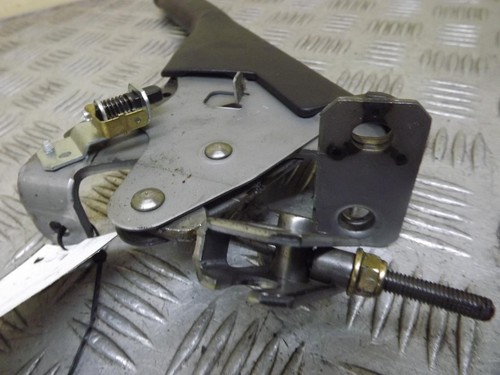 Suzuki Liana Handbrake Lever Handle Assembly Mk1 2001-2007M - Picture 2 of 4
