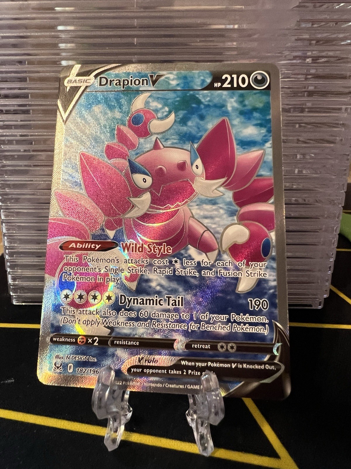 Drapion V (Full Art) - 182/196 SWSH11: Lost Origin - Near Mint 