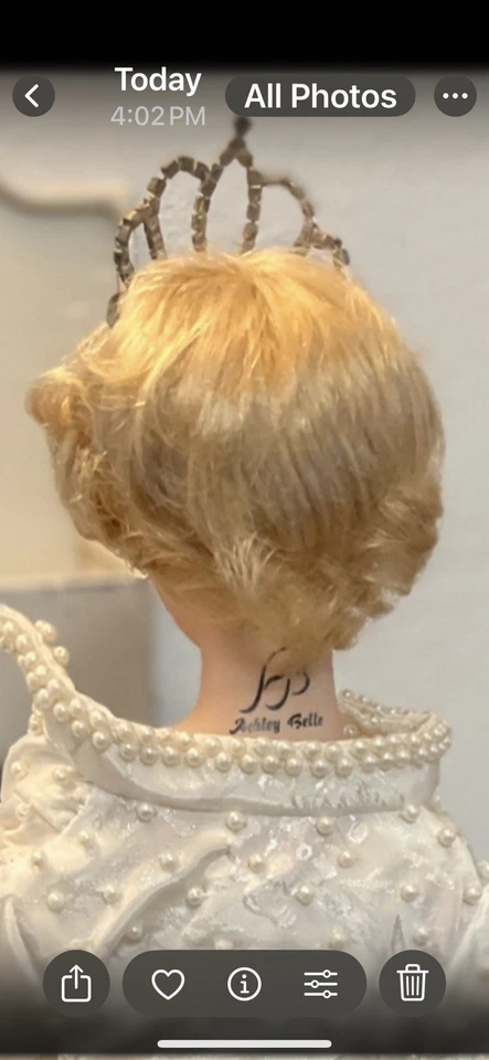 Ashley Belle princess diana porcelain doll Original Box With Stand Included - Image 4 of 4