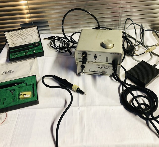 Piezotec Satelec Piozomatic p2 Suprasson mit Zubehör Piezotec Satelec Piozomatic p2 Suprasson mit Zubehör