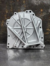 U140 U140E TRANSMISSION REAR COVER 11 BOLTS 4 BOLT MOUNT NO OIL BAFFLE TOYOTA