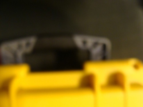 Invicta 3 Slot Watch Case Yellow DC3YEL Collector Case/ Watch Impact Resistant - Picture 7 of 9