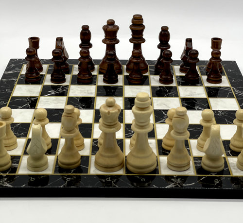 Juego de tablero de ajedrez y ajedrez de madera con patrón de mármol negro con piezas de ajedrez de madera - Imagen 4 de 11