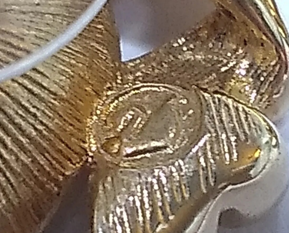 Picture 3 of 10