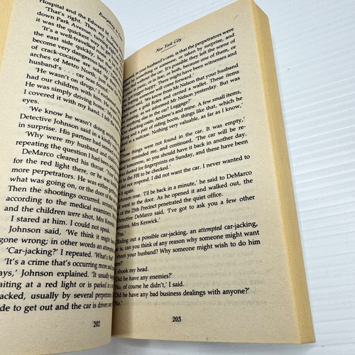 Barbara Taylor Bradford Book Bundle Lot Paperback x 3 Romance Vintage 1995 - Picture 10 of 21